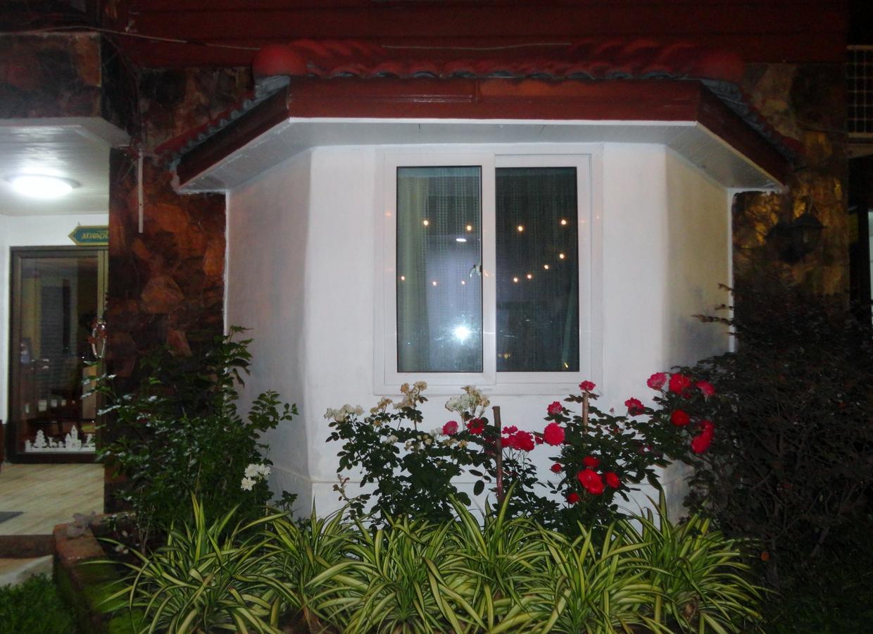 Moradok Thai Guesthouse Ayutthaya Bagian luar foto