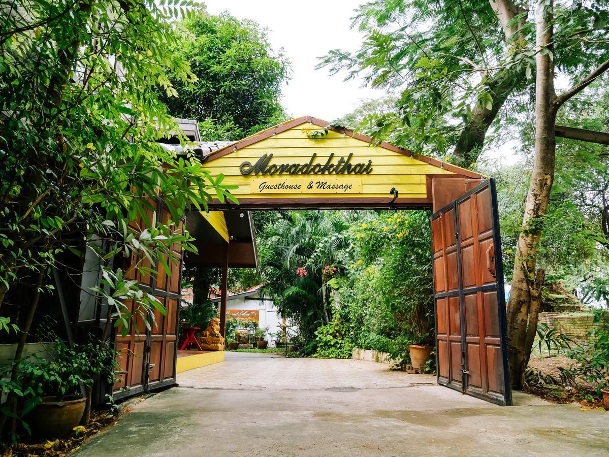 Moradok Thai Guesthouse Ayutthaya Bagian luar foto